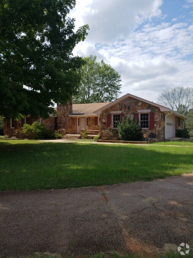 Apartments for Rent near Bowdon GA 166 Apartments