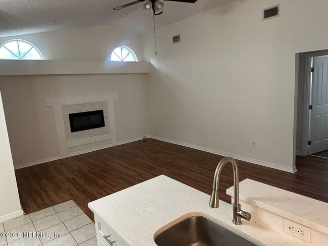 Photo - 23 Winding Woods Trail