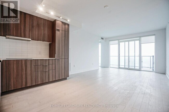 Photo - 955 Bay St. Unit 3806