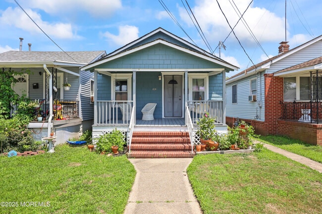 Photo - 404 16th Ave
