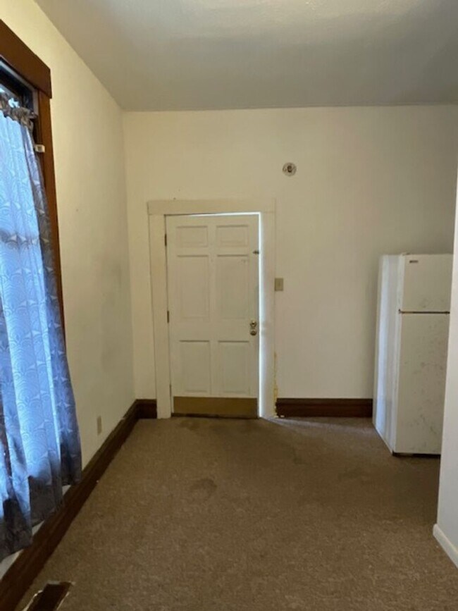 Photo - 404 Tinsley Ave Unit 2