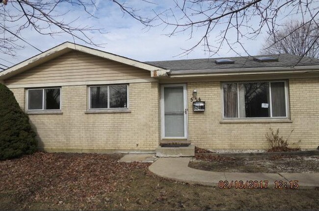 Photo - 524 Allanson Rd