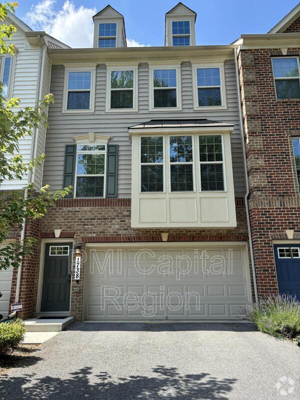 Building Photo - 1738 Whitehall Dr Rental