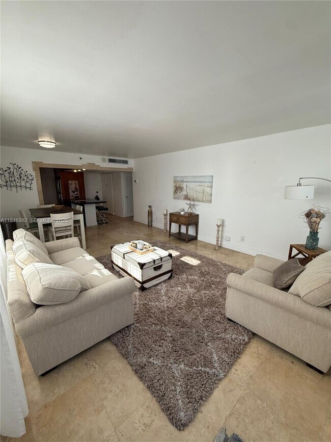 Photo - 100 Lincoln Rd Unidad 1111