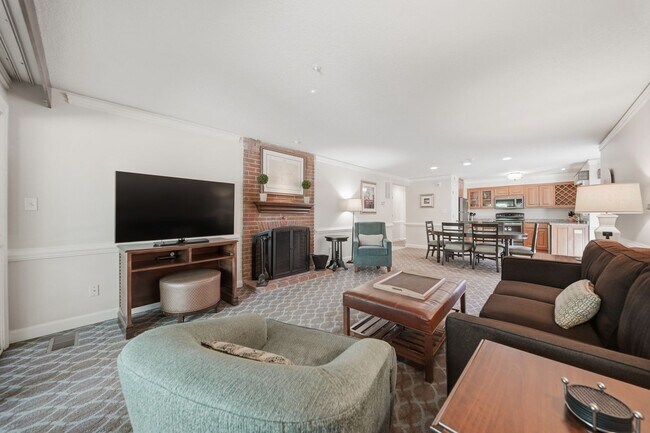 Photo - Resort Style Living - KINGSMILL (Graves Ordinary)