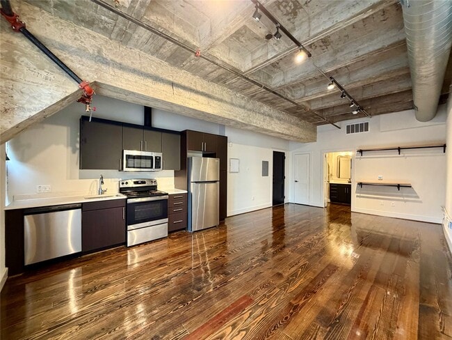 Building Photo - 4411 Dallas St Unit 1