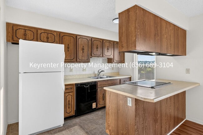 Photo - Charming 2-Bedroom Condo Available for Rent in Saint Peters!