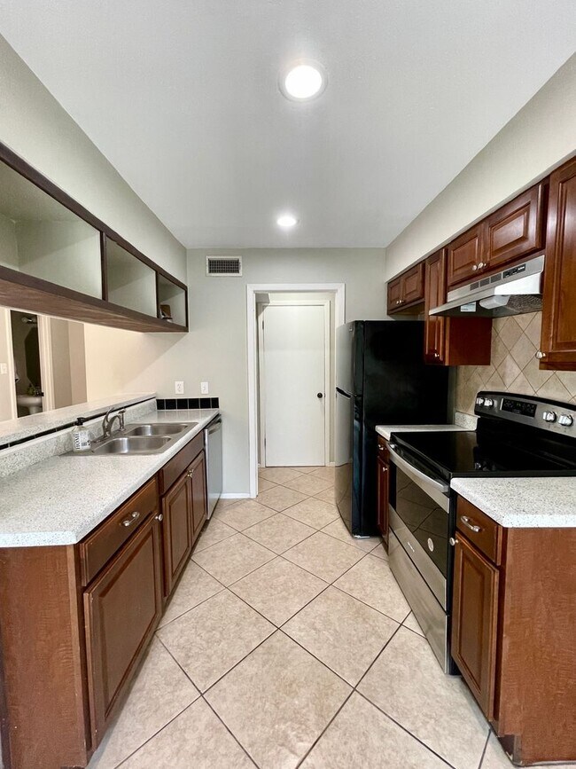 Photo - 1703 Coronado Hills Dr Unit #103