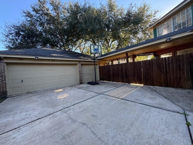 Photo - 1722 Evergreen Ln