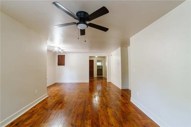 Photo - 42 Shepard St