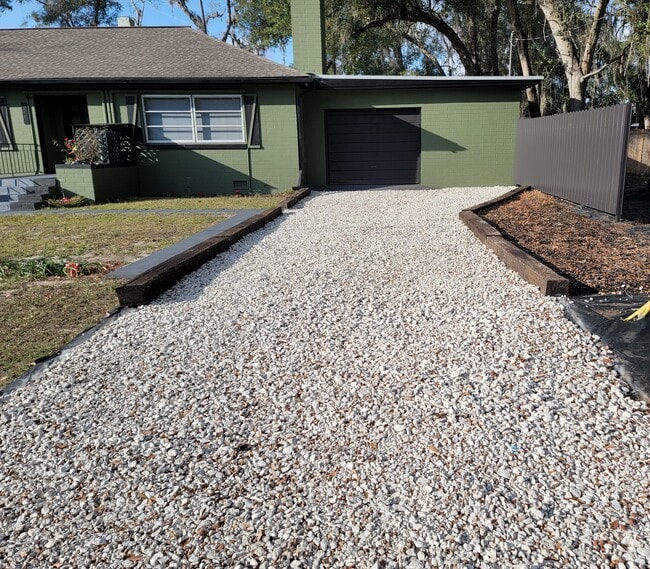 Photo - 5321 NE 29th St