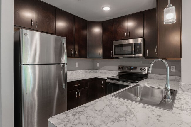 Photo - Montclair in the Woods