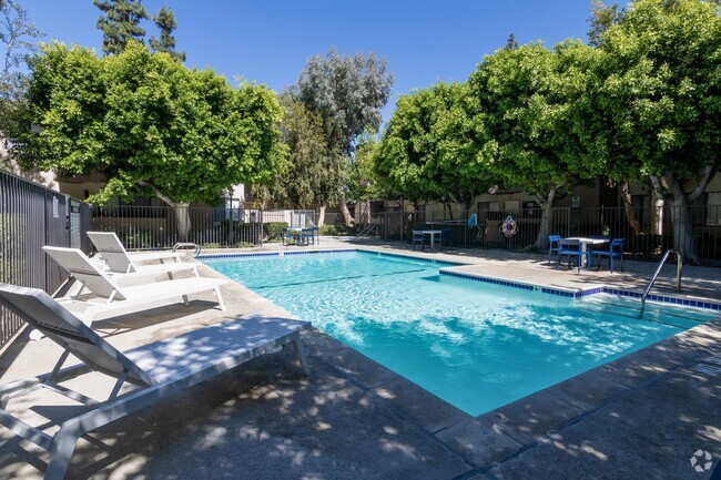 Building Photo - 7810 Topanga Canyon Boulevard, Canoga Park... Rental