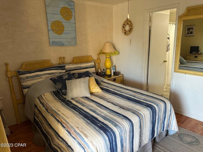 Photo - 6903 N Lagoon Dr Unit 4