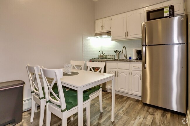 Building Photo - 208 48th St Unit 16 Rental