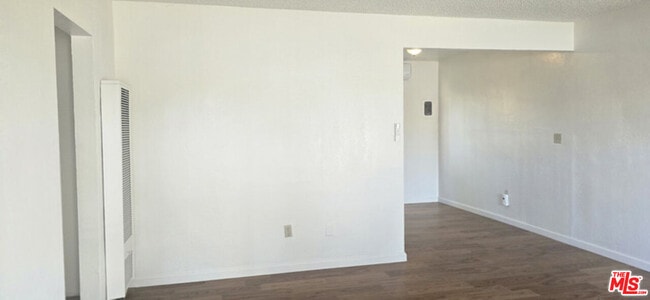 Photo - 2458 Normandie Ave Unit 1