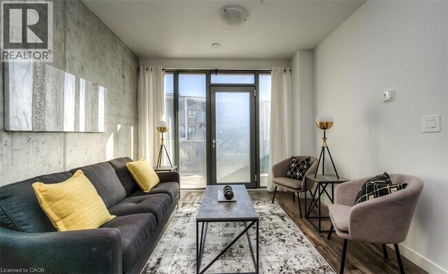 Photo - 1434 Highland Rd W Unit 802