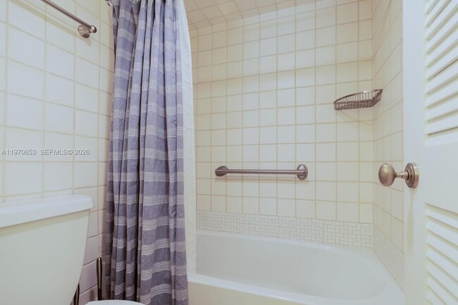 Photo - 2901 S Bayshore Dr Unit 2H