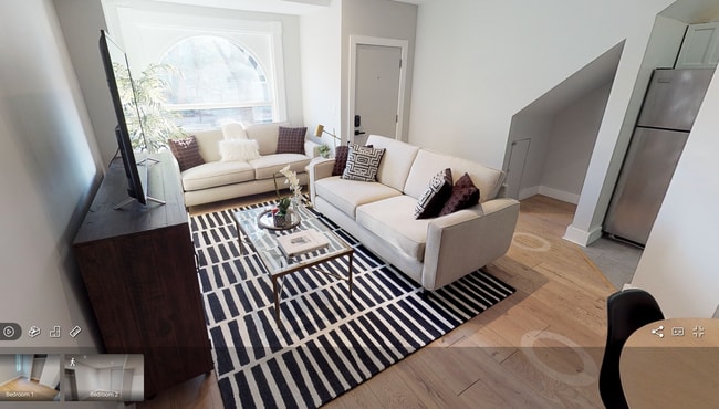 Living Room w/ lots of natural light - 1015 P St NW Apartments Unit 3