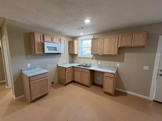 Photo - 212 Water St Unit 1