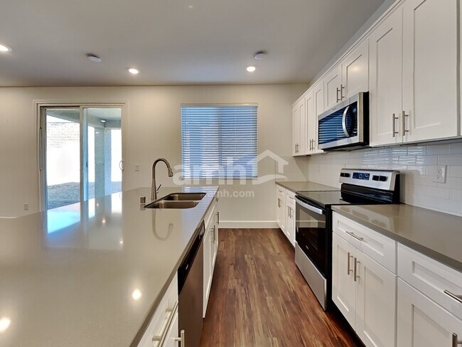 Photo - 8939 Tiger Tooth Ave