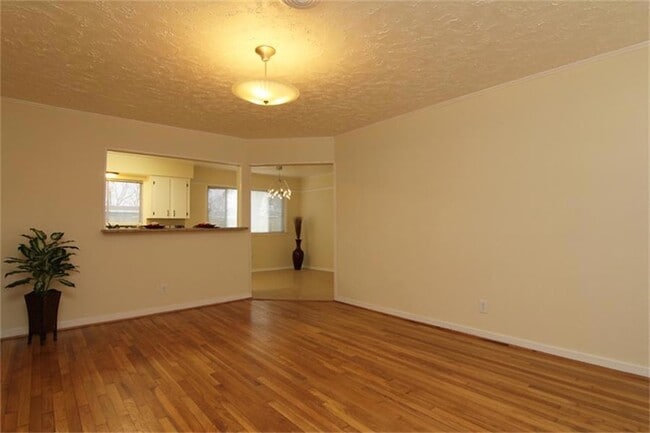 Photo - 8526 Friendship Rd