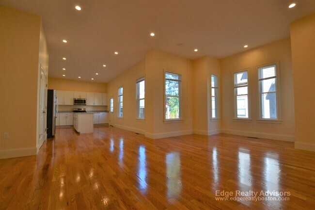 Photo - 5 Griggs Pl Condo