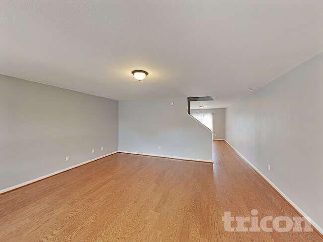 Photo - 294 Sunday Silence Ln