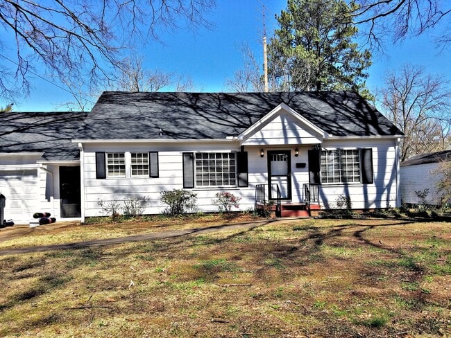 HOUSE FOR RENT - DECATUR SE - HOUSE FOR RENT - DECATUR SE