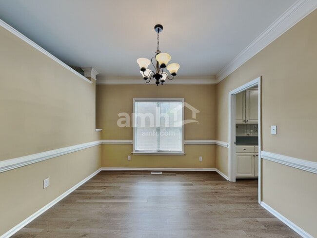 Photo - 10 Oleander Point