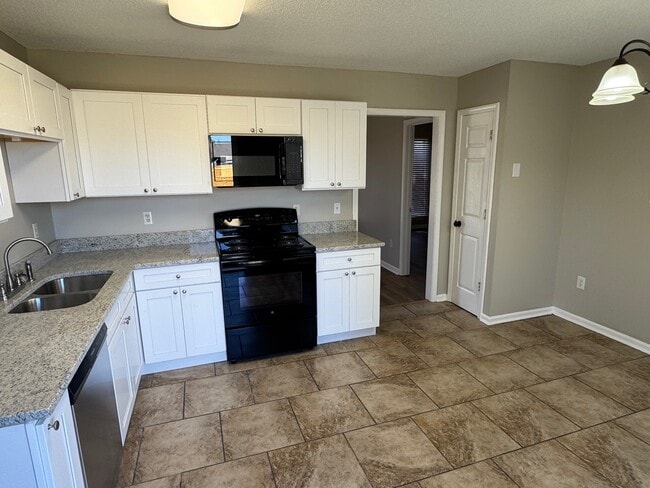 Photo - 1770 Central Trails Dr