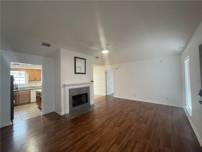 Photo - 6882 Red Cedar Dr
