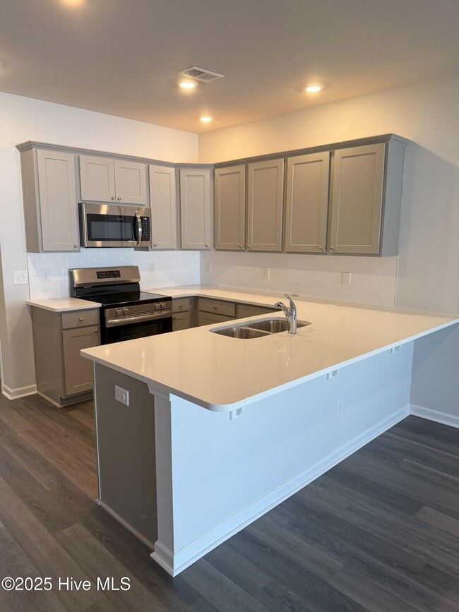 Photo - 241 Arnette Dr