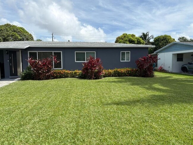 Photo - 125 SE 6th Ave