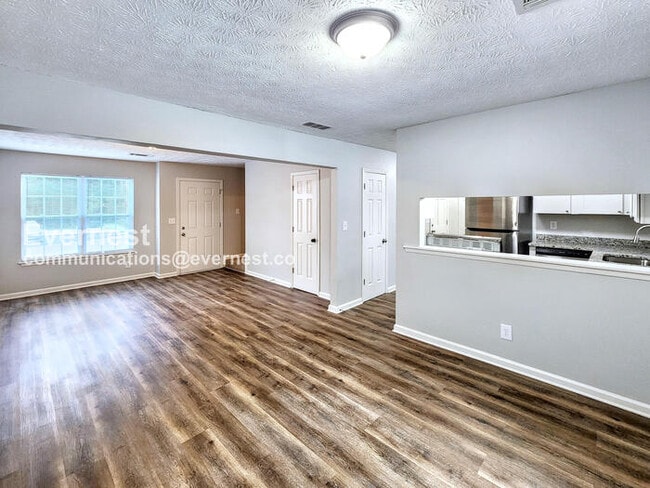 Photo - 2800 Pebblebrook Ct