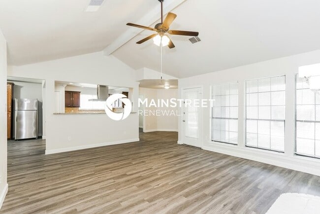 3 Bedroom Pet-Friendly Home in Lewisville, TX with Main Street Renewal