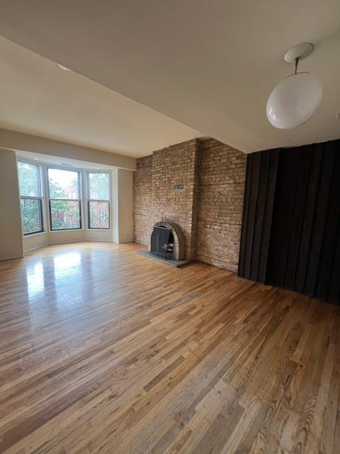 Building Photo - 2 bedroom in Chicago IL 60657 Rental