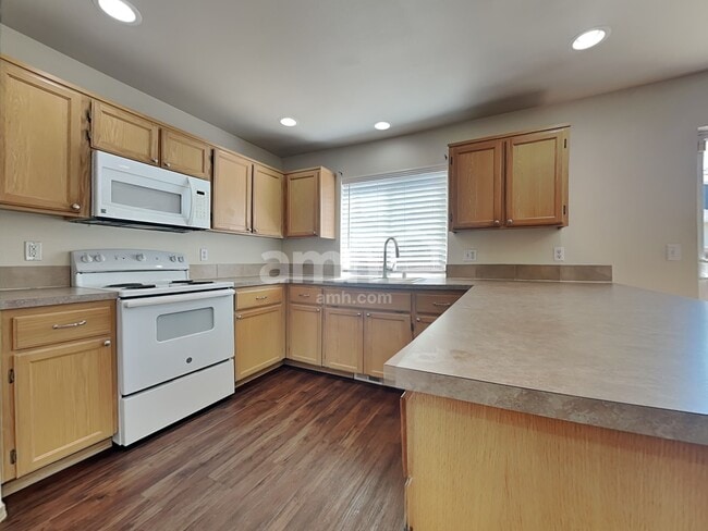 Photo - 1524 185th St Ct E