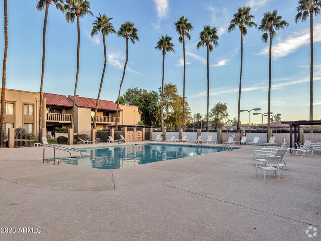 Building Photo - 8649 E Royal Palm Rd Unit 121 Rental