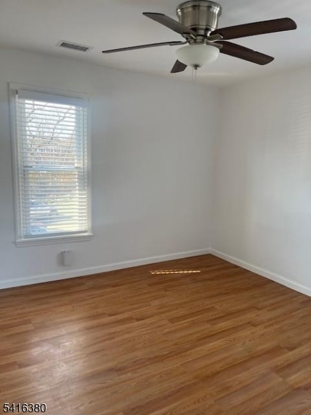 Photo - 114 E Main St