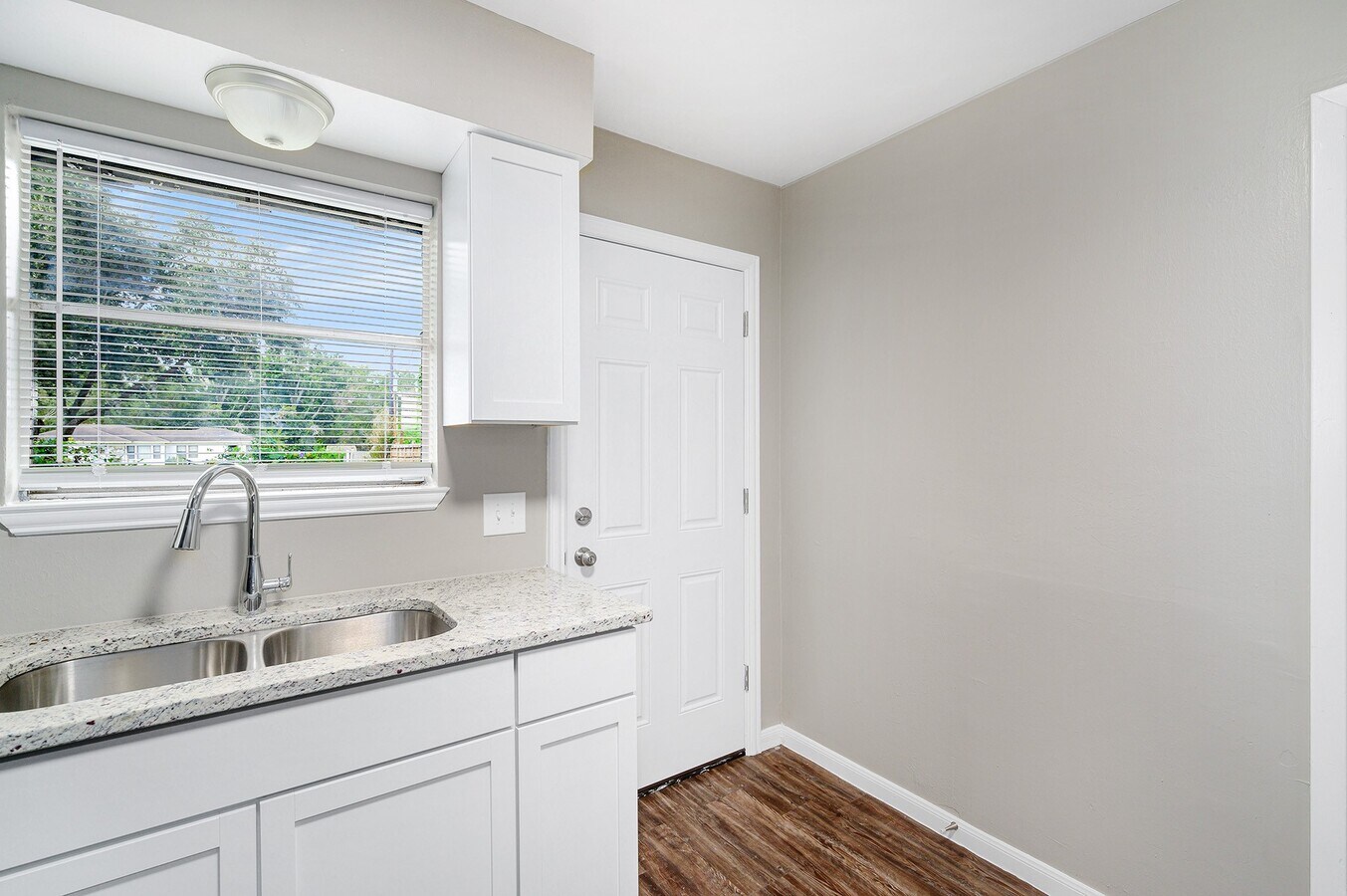 Photo - 1303 S 2nd St Unit 4