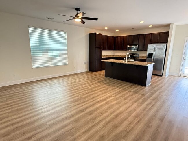 Photo - 3 Bedroom 2.5 Bath House in Grand Oaks Plantation - West Ashley