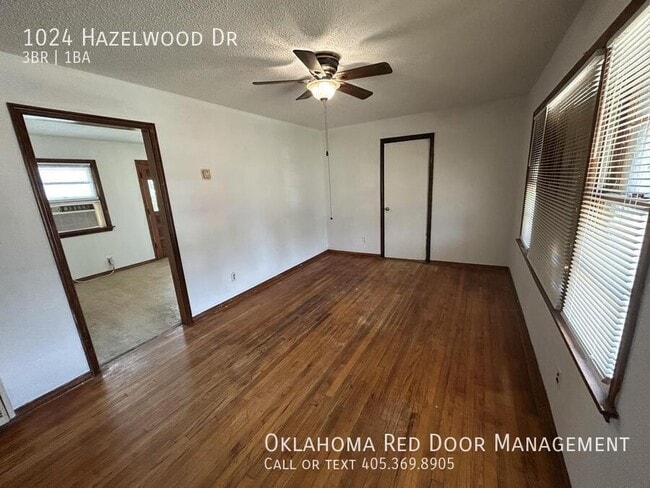 Photo - 1024 Hazelwood Dr