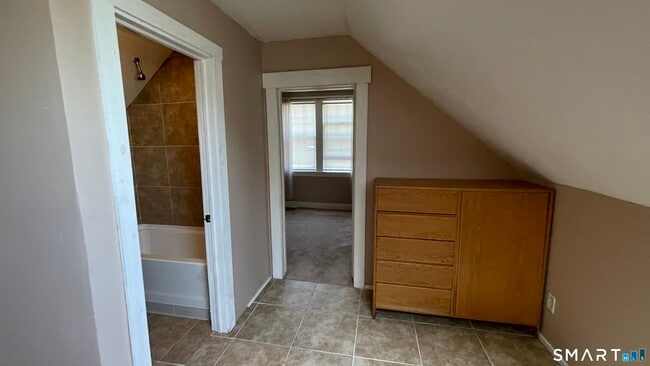 Photo - 182 Beechwood Ave