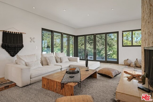 Photo - 10123 Angelo View Dr