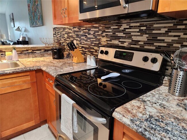 Photo - 2771 Summerdale Dr