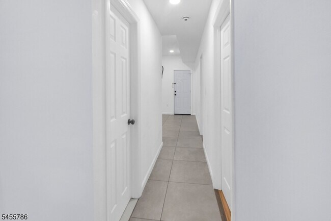 Photo - 155 Fairmount Ave Unit 2