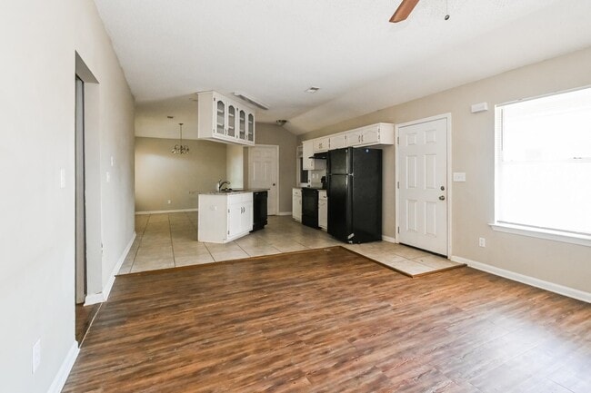 Photo - 5230 Bucksport Ln