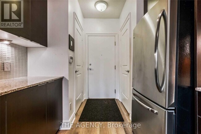 Photo - 16 Brookers Ln Unit 1013