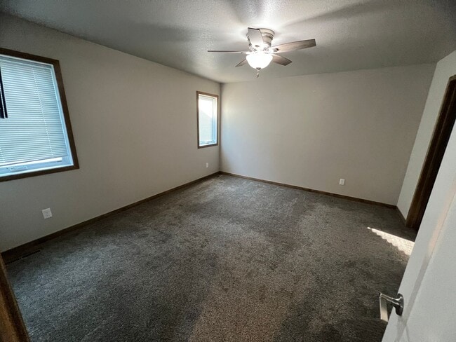 Photo - 3100 38th Ave S